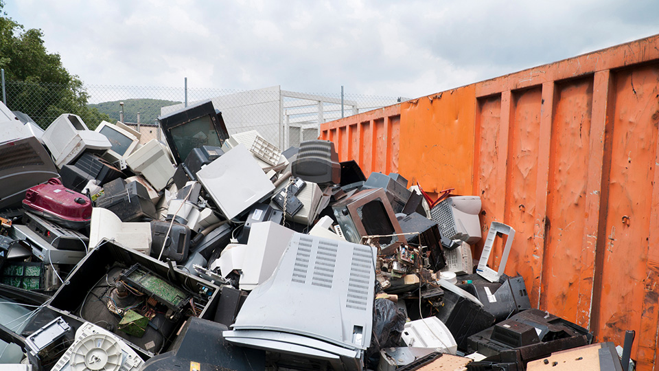 Victorian Government announces date for ban on e-waste being sent to landfill